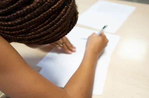 Writing a will and organising legal papers